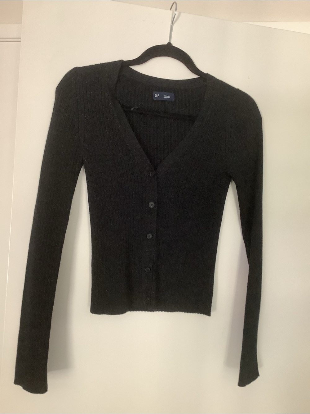 Gap Black Ribbed V-Neck Button Cardigan, XS